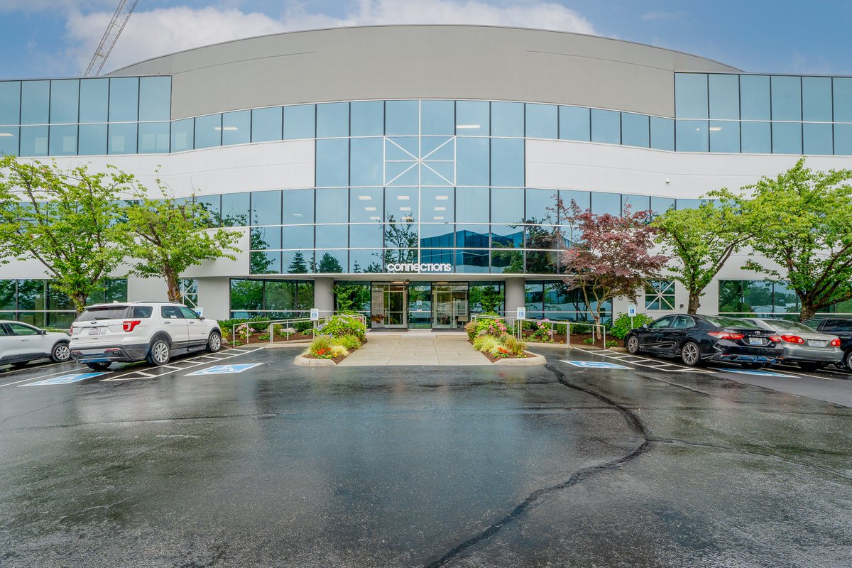 ConnectionsHlth's tweet photo. Earlier this week we had the exciting opportunity to showcase our new center in Kirkland, WA. This center represents a commitment to providing life-saving resources and treatment to individuals experiencing behavioral health emergencies. Services are set to start in August. https://t.co/jMM4qHUgcs