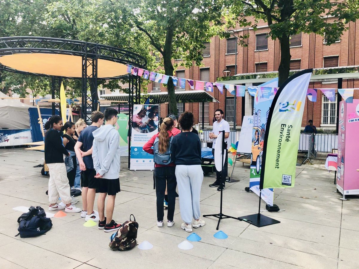 🏆 Total succès pour le « Club 2024 » place Jean Bart avec la Communauté Urbaine de Dunkerque et la Ville de Dunkerque

🥇A l’occasion des JO nous sensibilisons les plus jeunes et le grand public à la qualité de l’air

📍 #CUD #Dunkerque #Santé #Environnement #Prévention