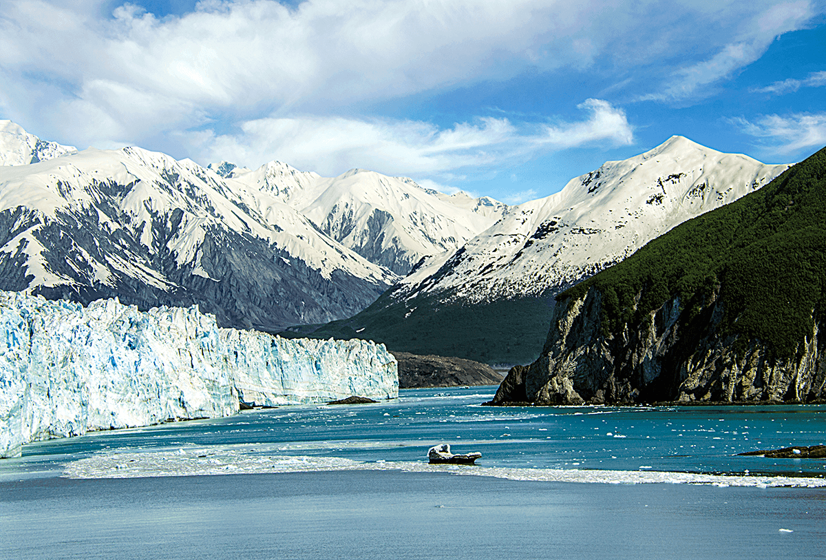 ReffSandra's tweet photo. "HUbbard Glacier" #hubbardglacier #Alaska #mountains https://t.co/RFIX0QdxlO