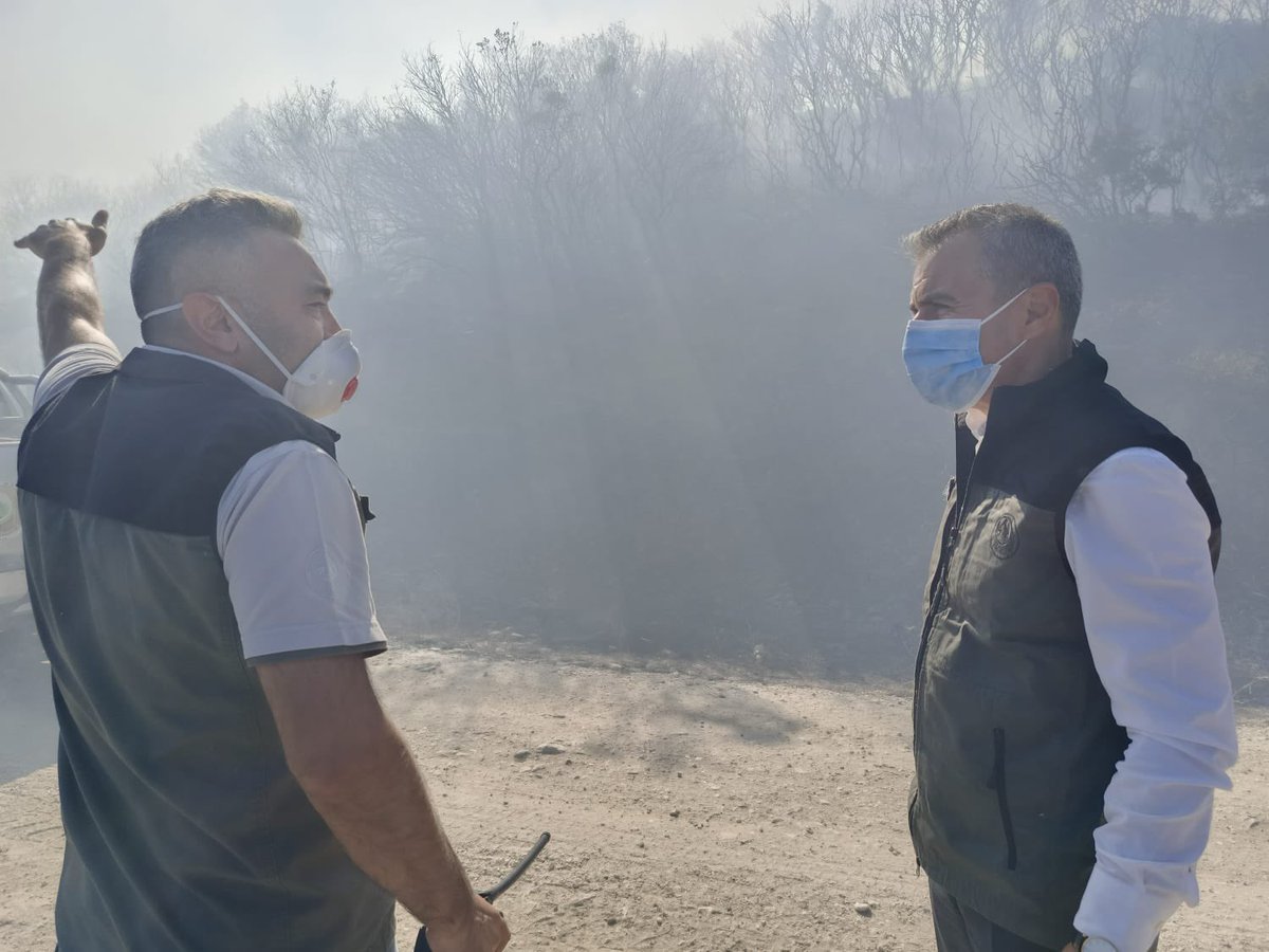 ataatasoy19's tweet photo. Yangının kontrol altına alınmasında çok büyük bir gayret ve özveriyle sahada görev ve pozisyon alan kahraman personellerimize çok teşekkür ediyorum.
#YeşilVatan
#OrmanınKahramanları
#OrmanıKoru 
#YangınıÖnle https://t.co/xc73yZJK12