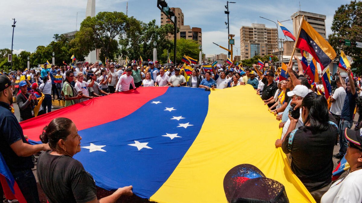 VENEZUELA: VERDADES INCÓMODAS

He borrado dos notas que había publicado sobre las elecciones en Venezuela, pues creo que no había contrastado suficientemente la información. Reitero lo que dije sobre el régimen de Nicolás Maduro, basándome en los informes de Amnistía