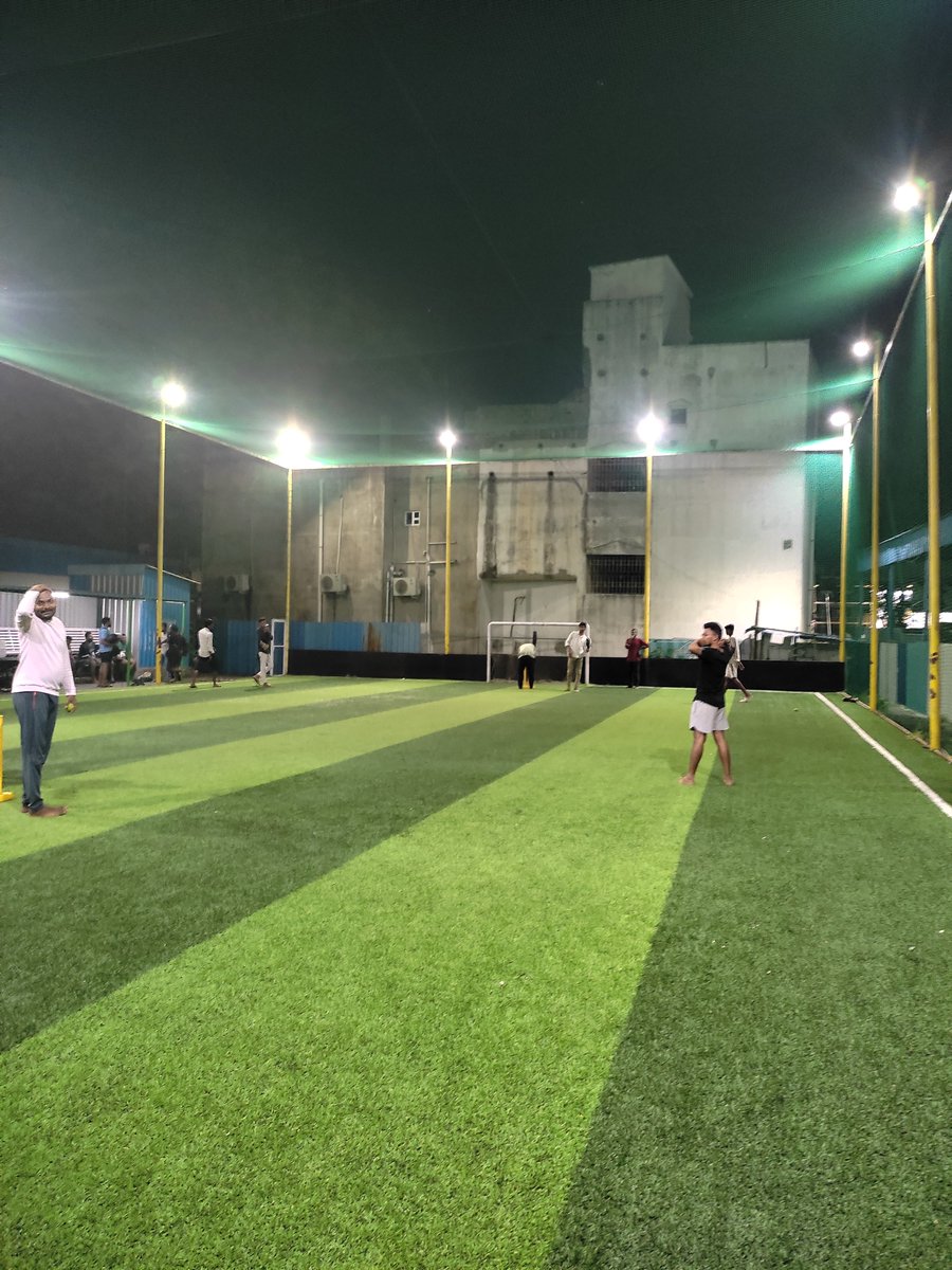 imnani_9's tweet image. #BoxCricket 🏏