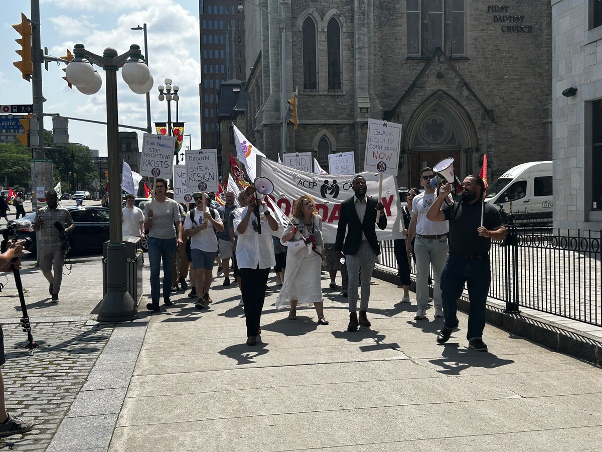 Stuart Benson tweet media