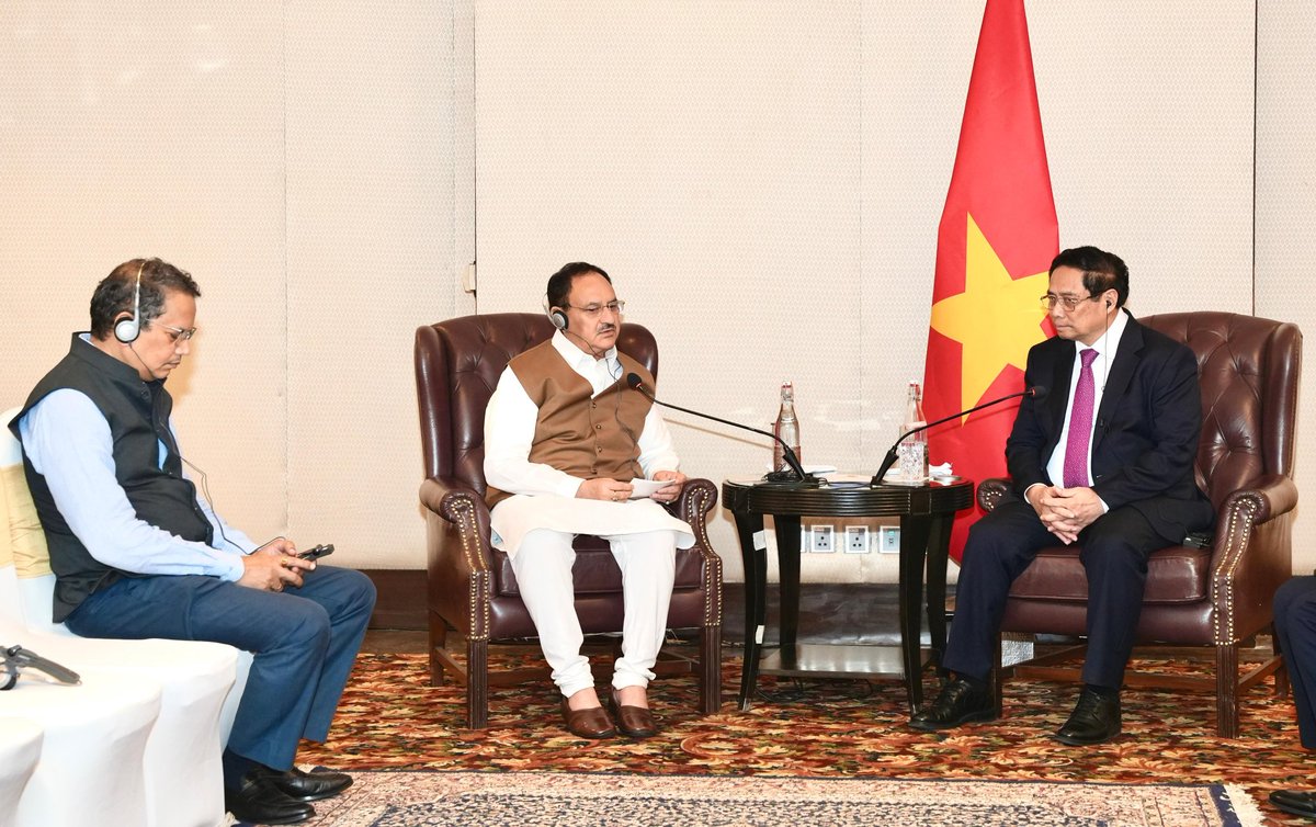 BJP Nat. Prez Shri <a href="/JPNadda/">Jagat Prakash Nadda</a> met Vietnam's PM H.E. Pham Minh Chinh in New Delhi as a part of Know BJP initiative. 
Discussions were focused on enhancing party-to-party relations through delegation exchange &amp; to strengthen India-Vietnam ties for mutual growth &amp; cooperation
<a href="/vijai63/">Dr Vijay Chauthaiwale</a>