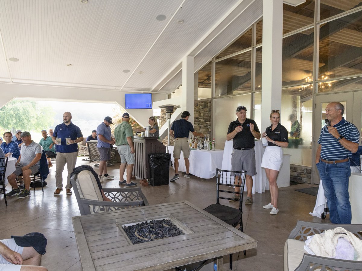 Timberline_Comm's tweet image. Last week, Timberline&apos;s Culture Club hosted a Timberline Golf Day, employees had the chance to tee off in a 9-hole scramble or join a clinic. Our day wrapped up with food &amp;amp; drinks, courtesy of Florence Electric &amp;amp; a raffle. Thank you to everyone who made the event a hole-in-one!