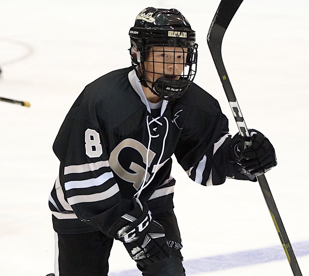 YouthHockeyHub's tweet photo. Dylan Dean (Maple Grove - LI Gulls) has committed to Maine. Dean skated for OMG in his youth and has played on the east coast Tier 1 for the past 2 seasons. A tenacious 2-way forward who can put the puck in the net. https://t.co/7Ro12NcIxm