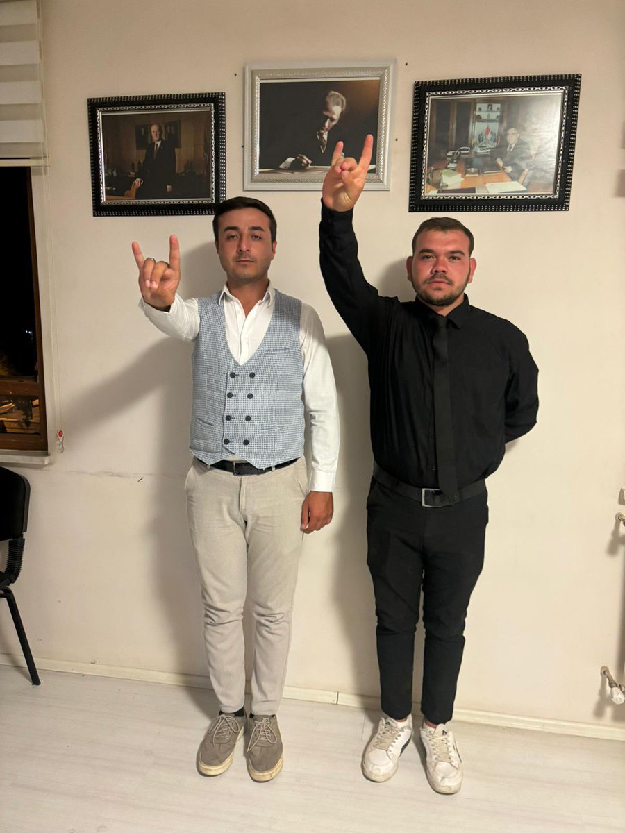 Sarayköy Ülkü Ocakları İlçe Başkanlığı’nda Akın Nurdoğan Ortaöğretim Birim Başkanı olarak atanmıştır. Hayırlı olsun 🇹🇷
<a href="/OzgurSOLAK20/">Özgür SOLAK</a>