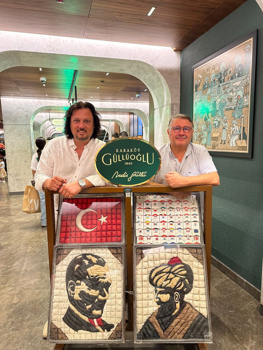 Nadir abi’ye misafirperverliği için teşekkür ederim.