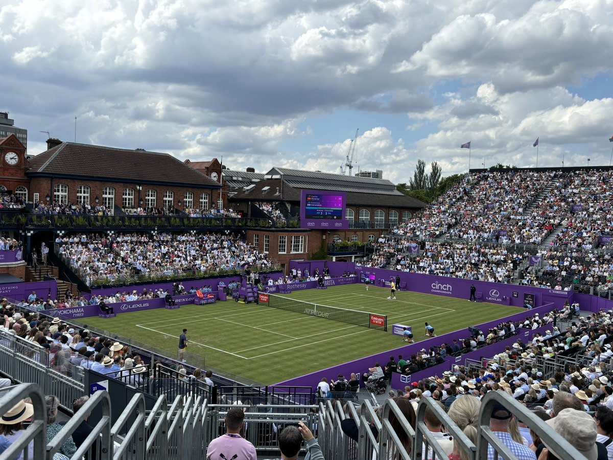 aAndrewJolly's tweet photo. 739 singles wins, 46 titles, 3 Grand Slams, 2 Olympic Golds and World Number 1. Sir Andy Murray you’ve had an amazing career. https://t.co/EppbVDmjVu