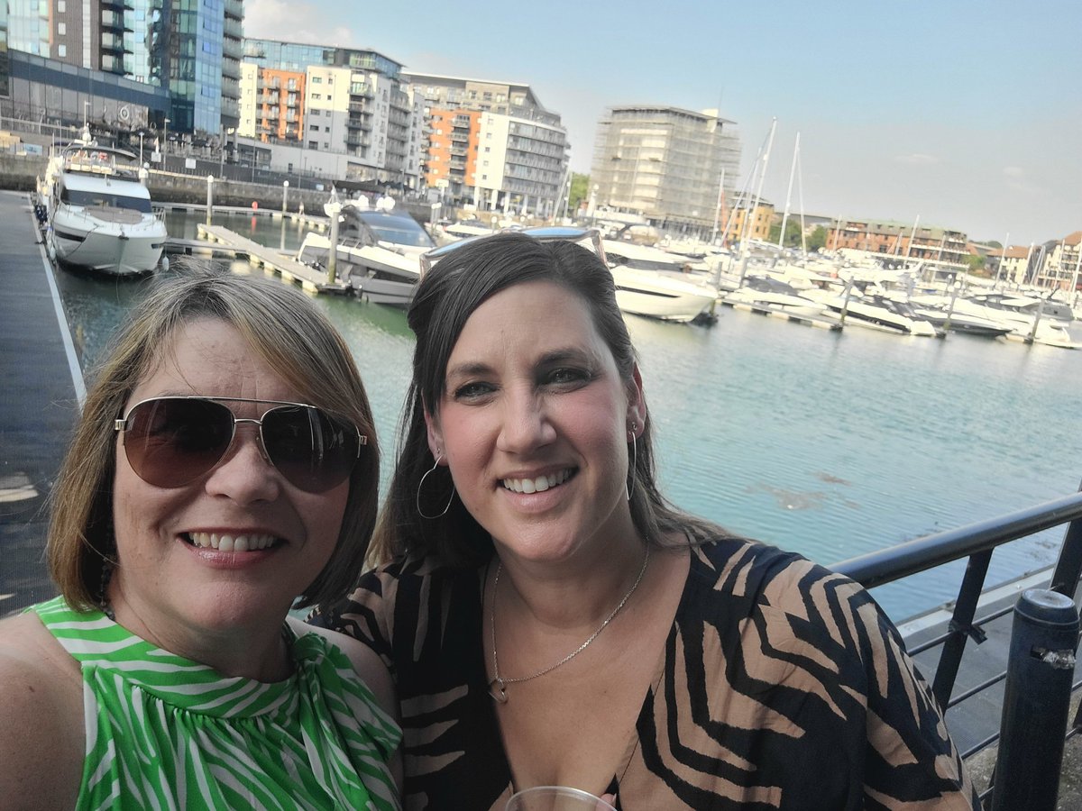 ConnorCeri's tweet image. The @UHS_OrgDev team were out out last night, saying goodbye and good luck to @GemmaGenco as she moves onto a great new job. Thanks for everything you've done for @UHSFT Gem! ❤️