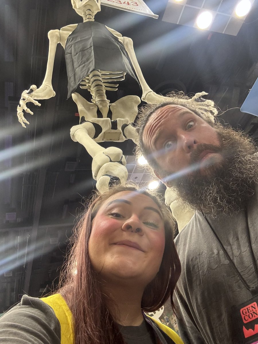 ConfusedBInns's tweet photo. @DeepWaterGames #GenCon2024 @Ianpeein1 https://t.co/UerENj2eaW