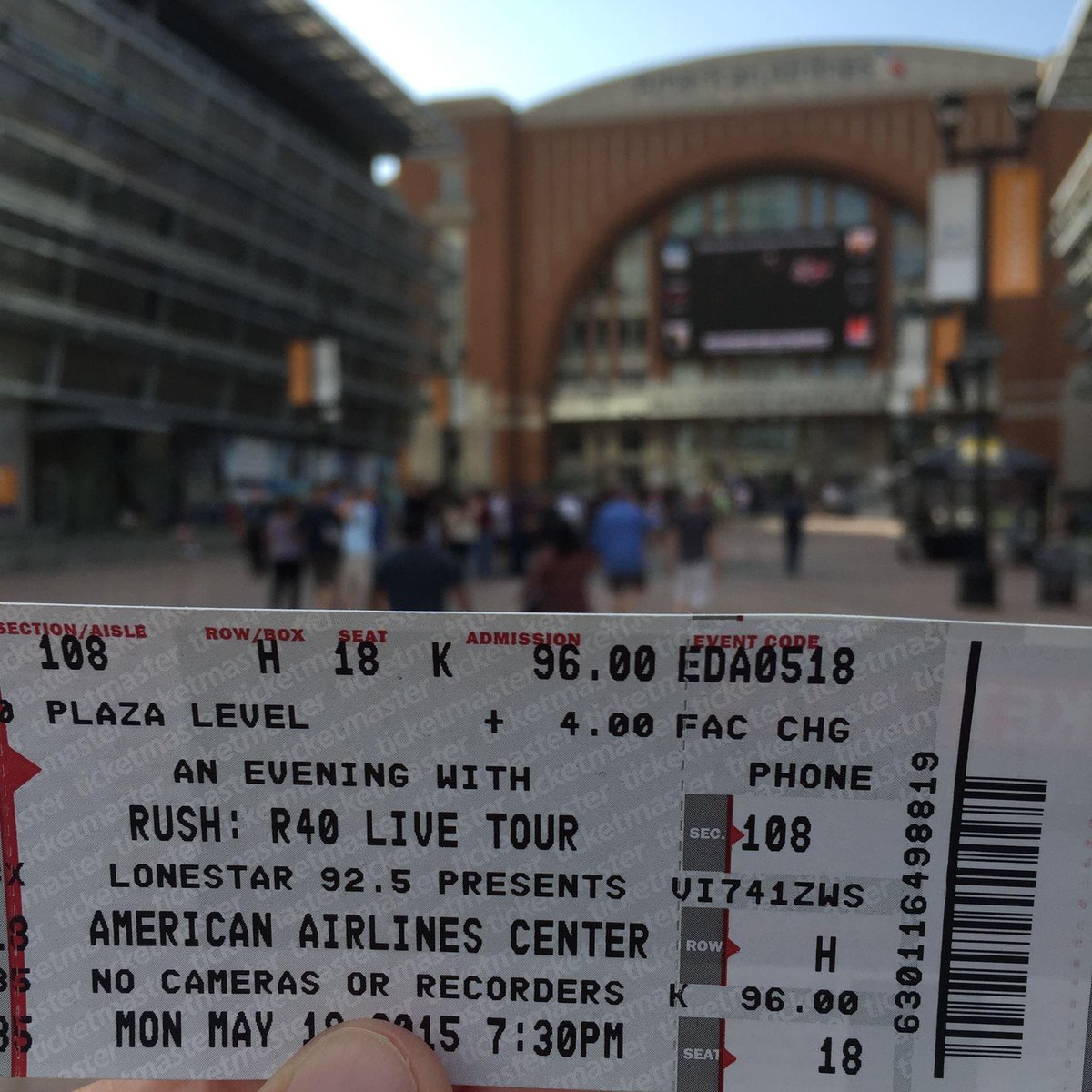 ItsBlaz's tweet photo. @RushHistory2112 @rushtheband Dallas https://t.co/JBeDcxiTJE