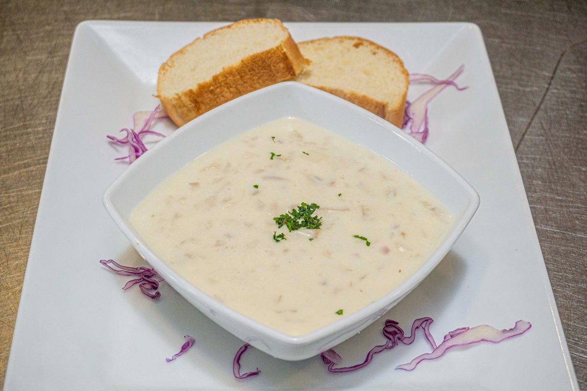 NoorsUg's tweet photo. Weekend is almost start come and grab your most refreshing meal at Noors Restaurant https://t.co/YJ9eD0cq9h