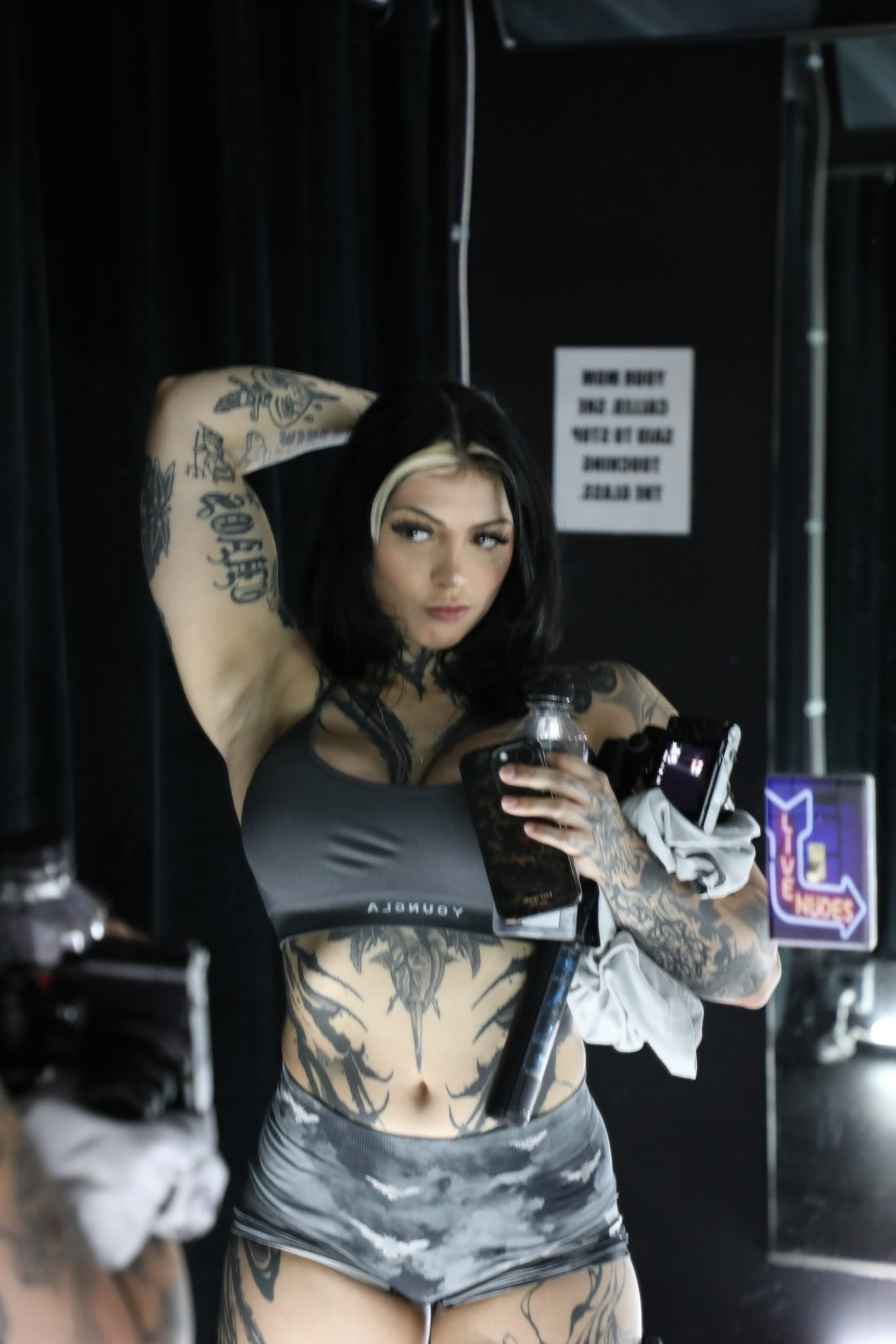 Sinnersaff on X: Call me big rn. t.coDEIwHSdPqB  X