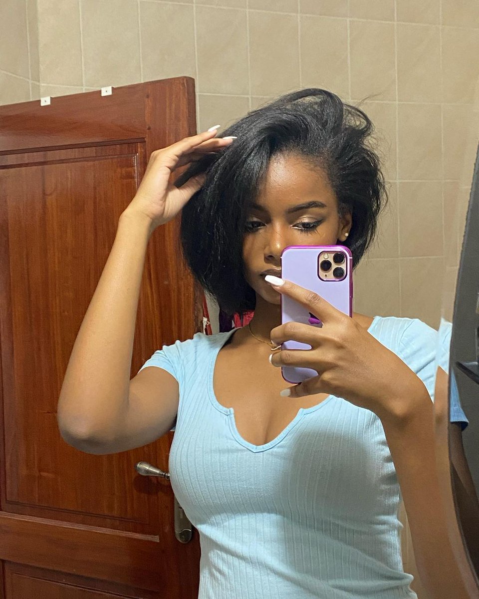 daniel_eliand's tweet image. Happy #GirlfriendsDay