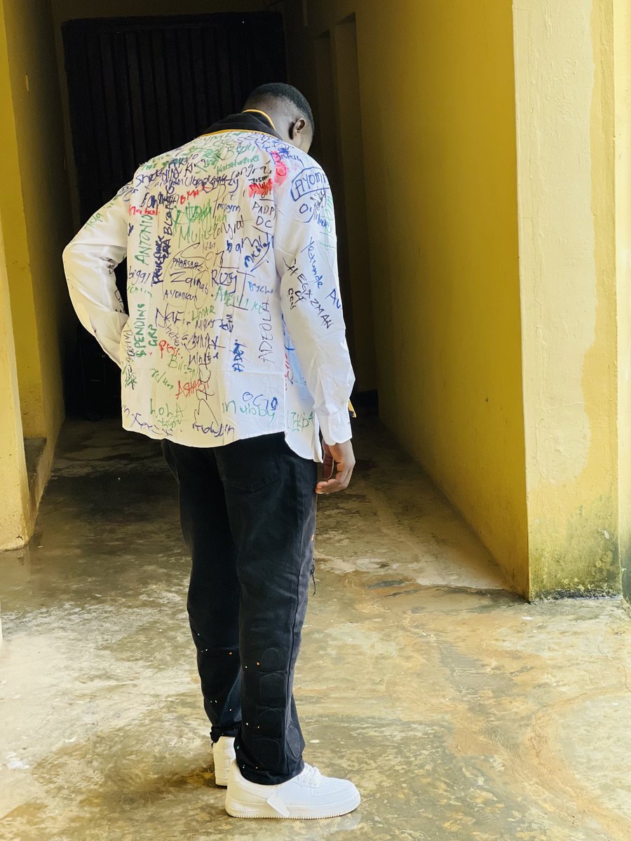 ola_waleeee's tweet image. I CAME I SAW I CONQUERED

    4 YEARS ✅
    ASUU STRIKE 😫
    8 SEMESTER ✅
    75 COURSE ✅
    158 UNITS ✅

B.SC GEOGRAPHY AND REGIONAL PLANNING BAGGAD 🎓. Thank you lord 🙏#fyb #class24 #oou #geography 

@OOUStudentUnion @oou_premium @avieetheplug__