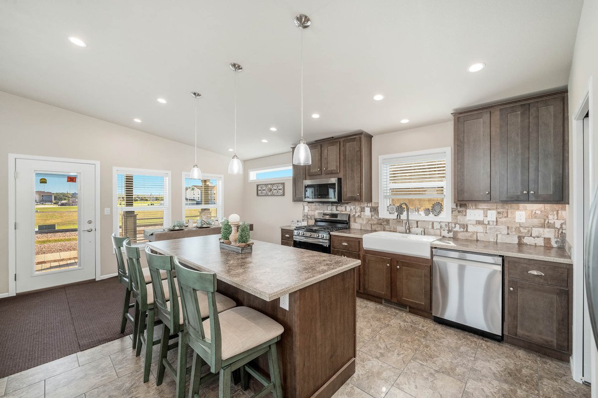 BonnaVilla's tweet photo. Looking for your dream home? The Glenwood might be just what you’re looking for! Take a 3D Tour of the Glenwood &amp; explore every corner of this stunning home! https://t.co/abDHTOwBmr https://t.co/cawaJTczTI