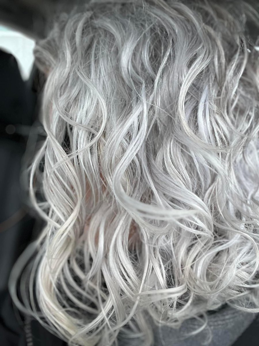 mimsy181912's tweet photo. @VincentCrypt46 48… went all in … wish I had done it sooner!! I get far more compliments than when I dyed it.   Never going back!! https://t.co/9XpWCnxumr