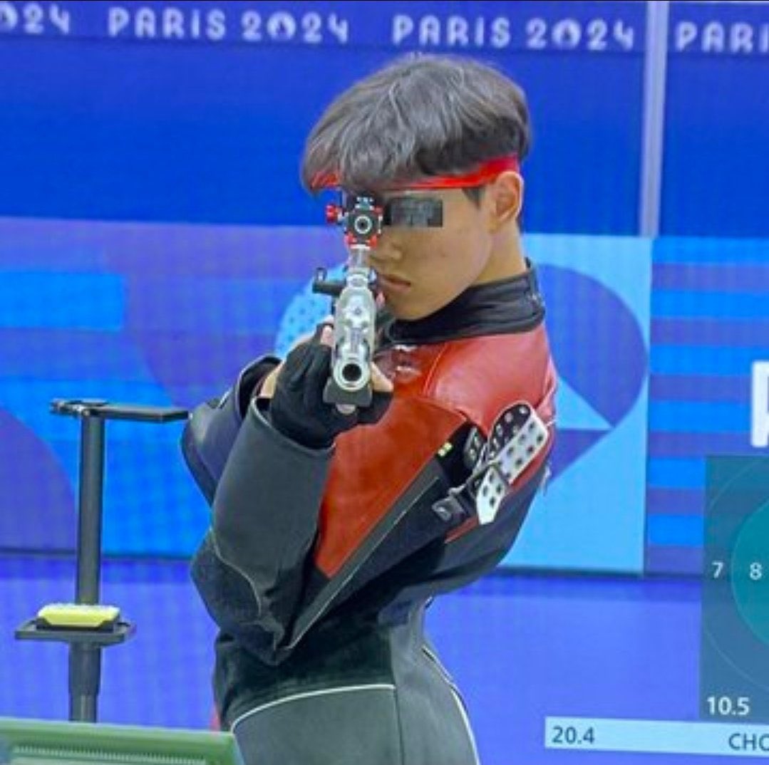 Outlaw Rogue                     Marksmanship             
                                                          Hunter