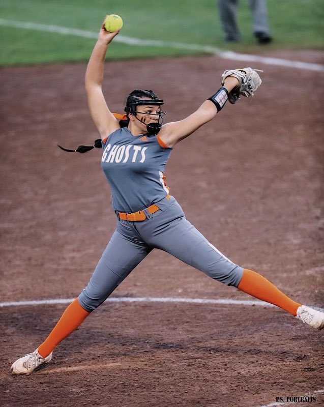 ImpactSportsS's tweet photo. We are excited to announce Skyler Calmes as our 14U SB head coach and pitching coach. Currently playing @UWOSoftball1 

2X State Champion (‘21, ‘22)
1st team all conference (‘21, ‘22)
1st team all district (‘21, ‘22)
1st team all state (‘21, ‘22)
MaxPreps WI SB Player of the Year https://t.co/6Mpvb55QDh