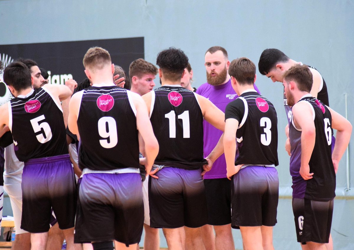 Onto our penultimate couple of categories from our awards night in June - Team of the Year and Team Coach of the Year! Congrats go to our men’s basketball team and coach Ross Mathison 🥇🏀 stand by for more info later this month (men’s/women’s) on how to get involved this year 😁