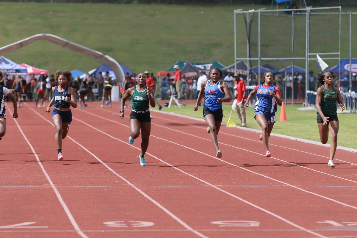 Coming back for everything I have worked for and deserve. My story is just beginning to be written. Senior season otw! #GodsTiming ❤️