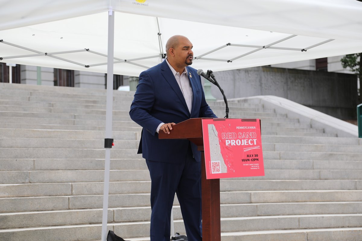 PCARORG's tweet image. Our #RedSandProject event was a huge success. Shout out to our cohost: PA Childrens Advocacy Center! We loved working with you on this project and seeing it all come together! Also let&apos;s give some kudos to Respect Together&apos;s photographer, Courtland.
