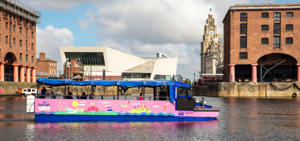 TheGuideLpool's tweet photo. Splash Tours launches at Royal Albert Dock in time for Summer in Liverpool

👉https://t.co/S5iM5223eK https://t.co/sNW3S2goCk