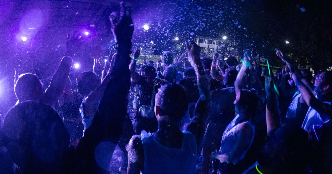 Just a few more weeks until we're back!!! 🦁