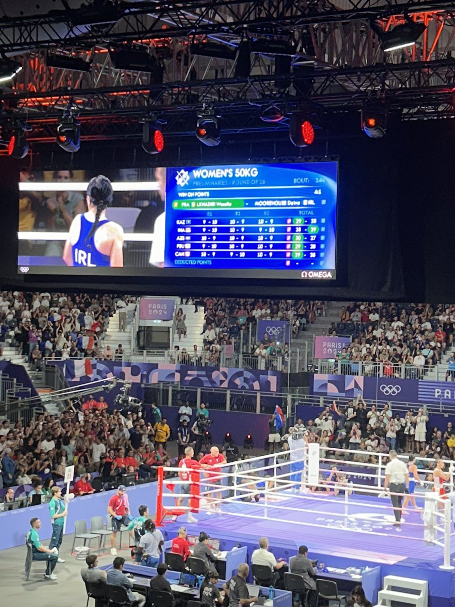 🥊|Boxing 

Daina Moorehouse so, so unlucky to lose 4:1 to 🇫🇷 Wassila Lkhadiri on her Olympic debut

Flyweight last 16

#TeamIreland #Paris2024