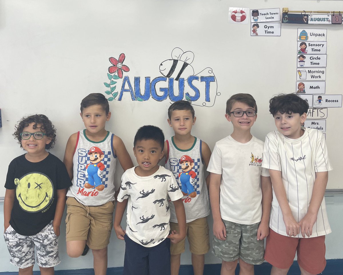 All smiles for the first day of August! 😎