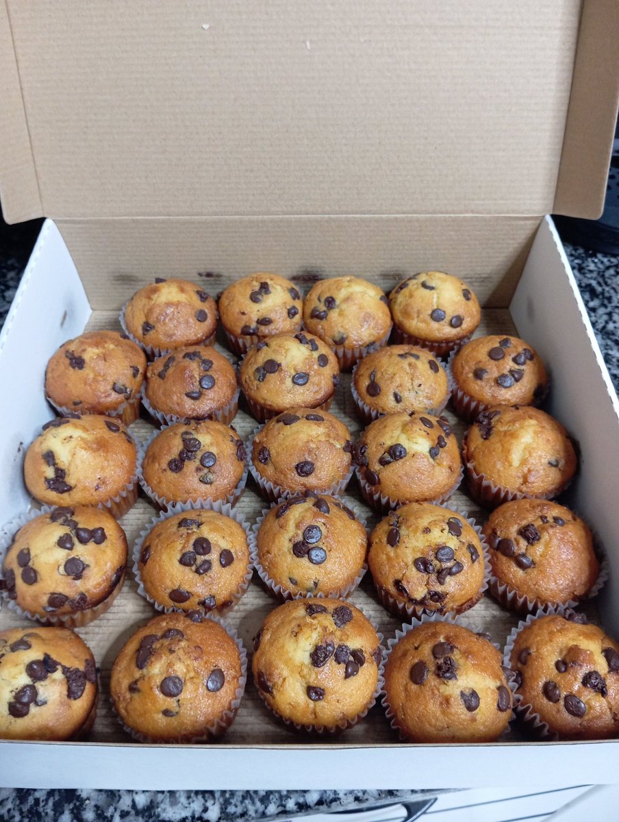 O que ten unha sobriña majísima ten magdalenas caseras 😌🤤