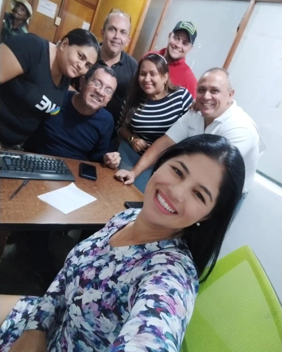 Los trabajadorxs de la ORT Trujillo continúan en sus puestos de trabajo, con la alegría y la disposición que los caracteriza para construir el país que soñamos, lleno de Paz y Prosperidad para todos los venezolanos.
#EstaTierraEsNuestroFuturo