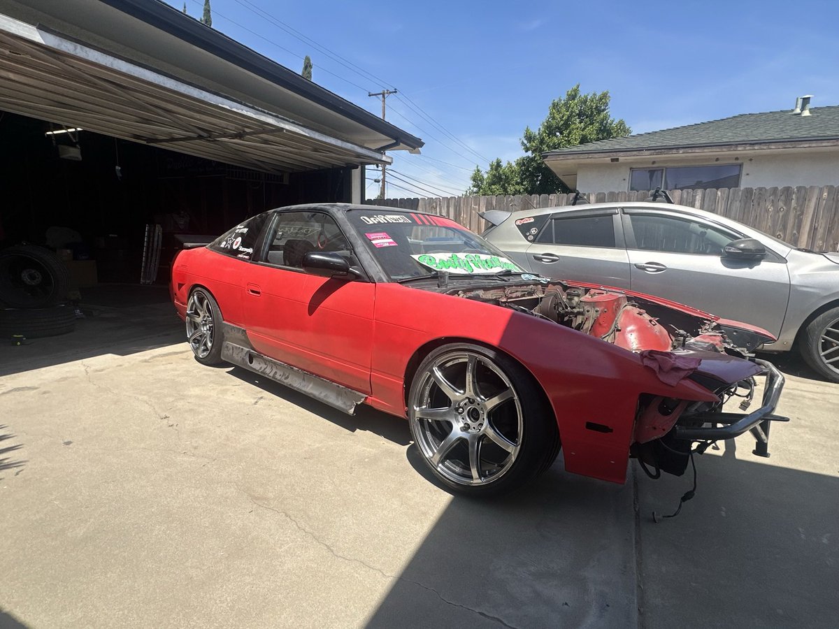 jakey_flakes's tweet photo. Someday somehow I will drive car again https://t.co/VH9lS58sag