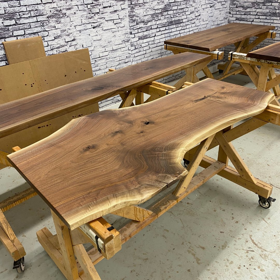 TheLumberShack1's tweet image. Coffee tables at their finest! Shop unique pieces for your DIY project, or get it finished here!
::
#liveedgecoffeetable #liveedge #liveedgetable #liveedgefurniture