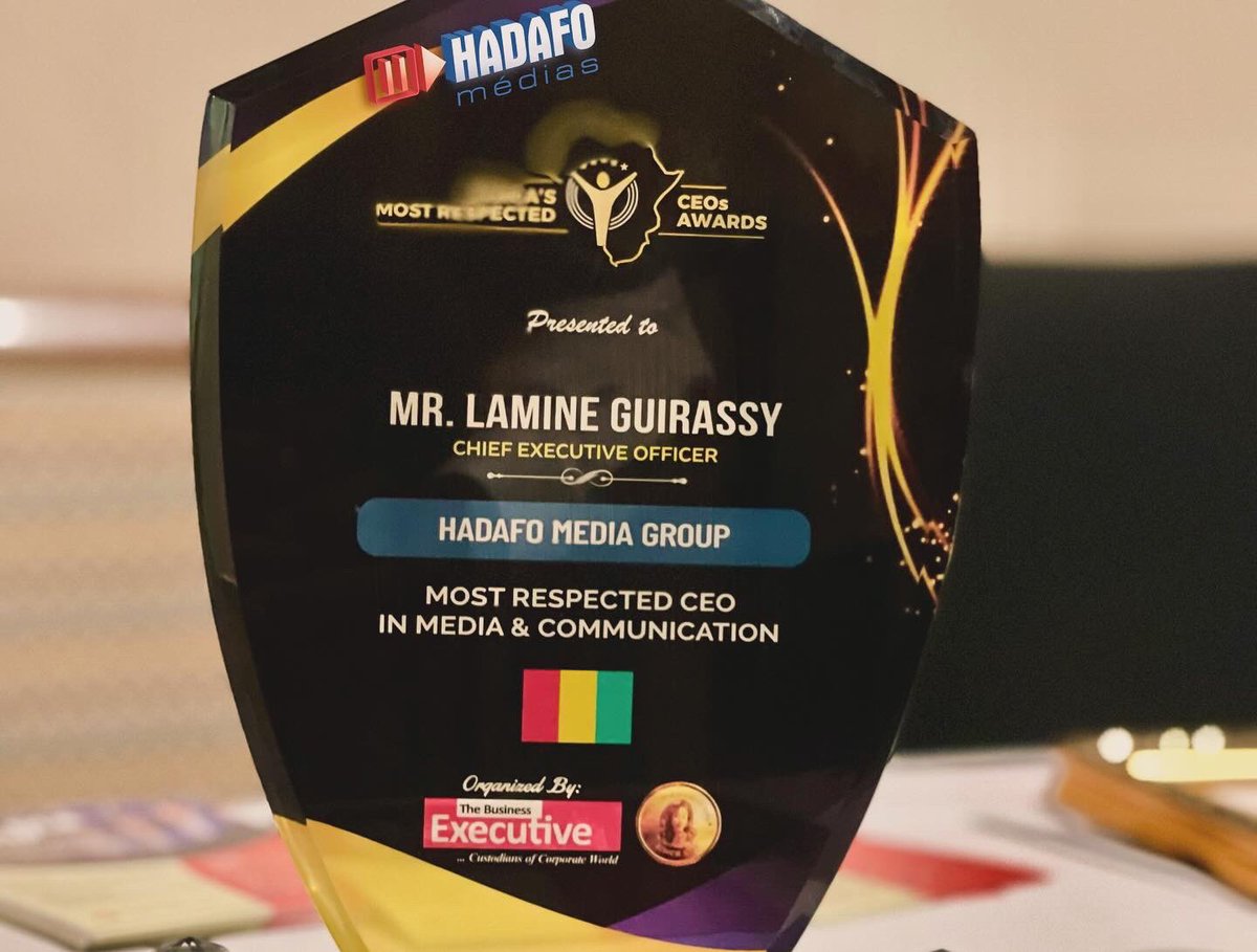Ce jeudi 1er août, à Nairobi (Kenya🇰🇪) j’ai été récompensé par le prix du PDG le plus respecté dans le domaine des médias et communications en Afrique. 
Ceci, à l’occasion de la 4eme édition du « African Most Respected CEO Awards ». Une cérémonie de distinction qui a rassemblé