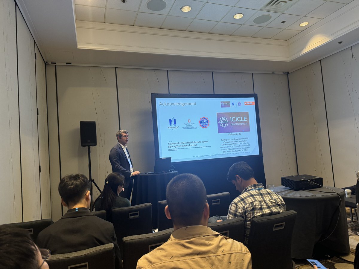 SamiKhanal's tweet image. We had a busy week at the ASABE conference in Anaheim, CA, showcasing the research happening in our lab #AgSensing #ASABE #FABE #CFAES
