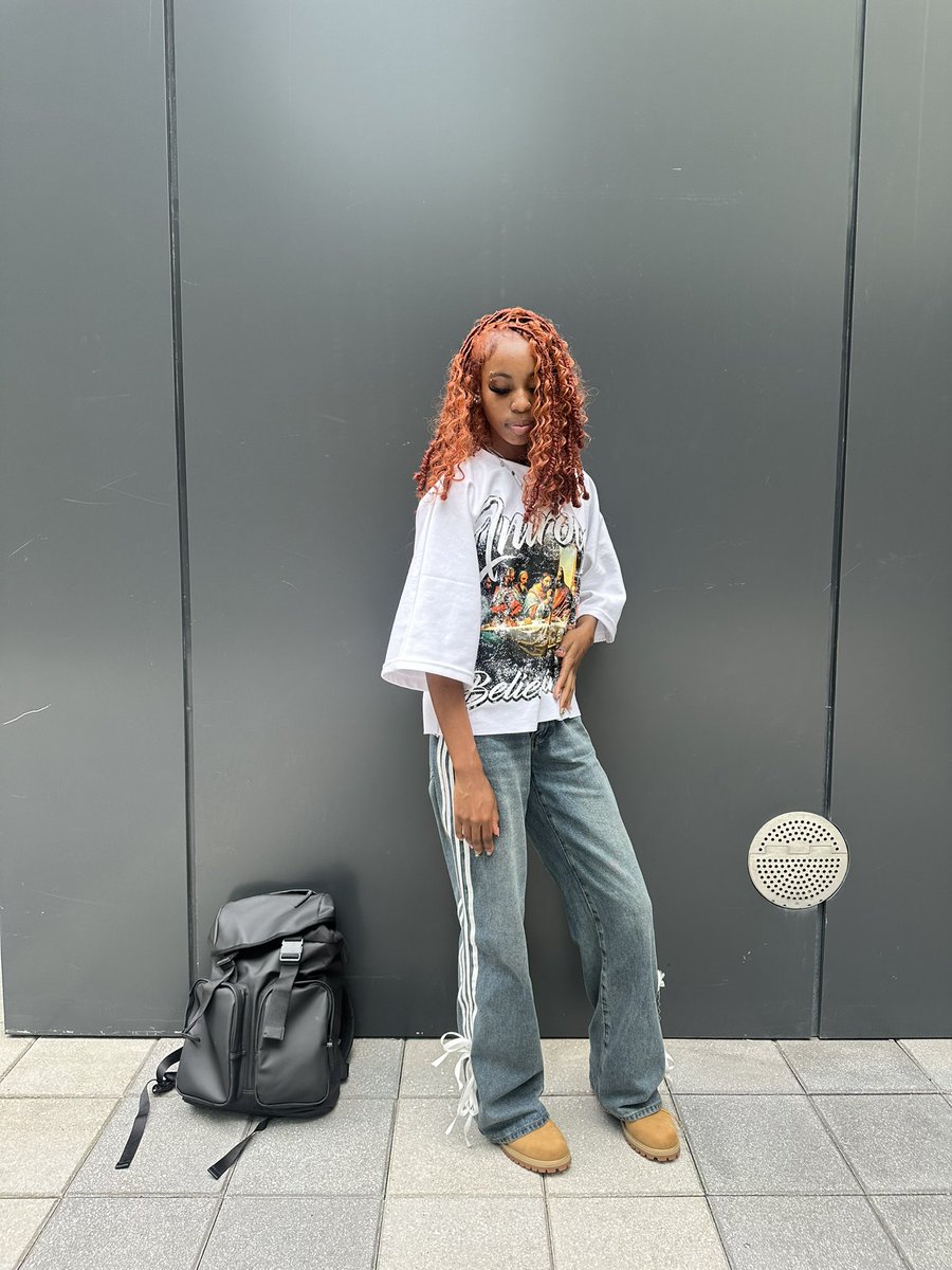 luhparris2's tweet image. #lastfirstday