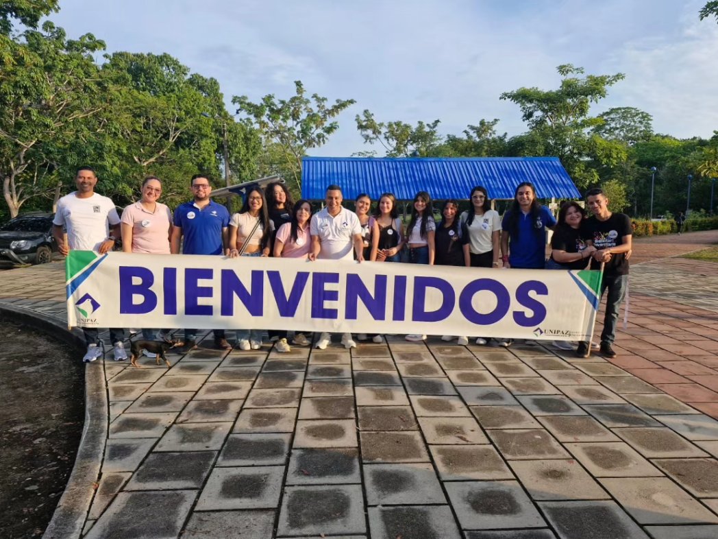 oscaropa's tweet photo. Con el talento de #UNIPAZ que nos caracteriza, a ritmo de notas musicales, en la entrada al campus universitario, dimos la Bienvenida a los estudiantes, al nuevo semestre B-2024, que hoy inicia
#BienvenidosaUNIPAZ
#SoyUNIPAZ
#UNIPAZAvanza https://t.co/mNLggkxD1Z