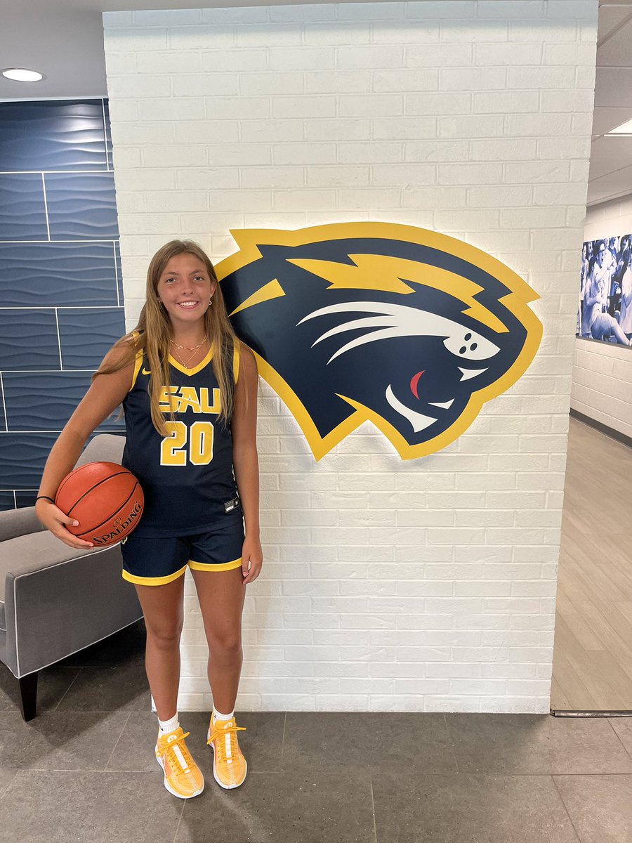 crockett2025's tweet photo. Thank you @JW4coach &amp; staff for the great visit and the offer to continue my athletic and academic career with @SAUCougarsWBB!! Very blessed and appreciative for this opportunity!! https://t.co/DdNhXy46QK