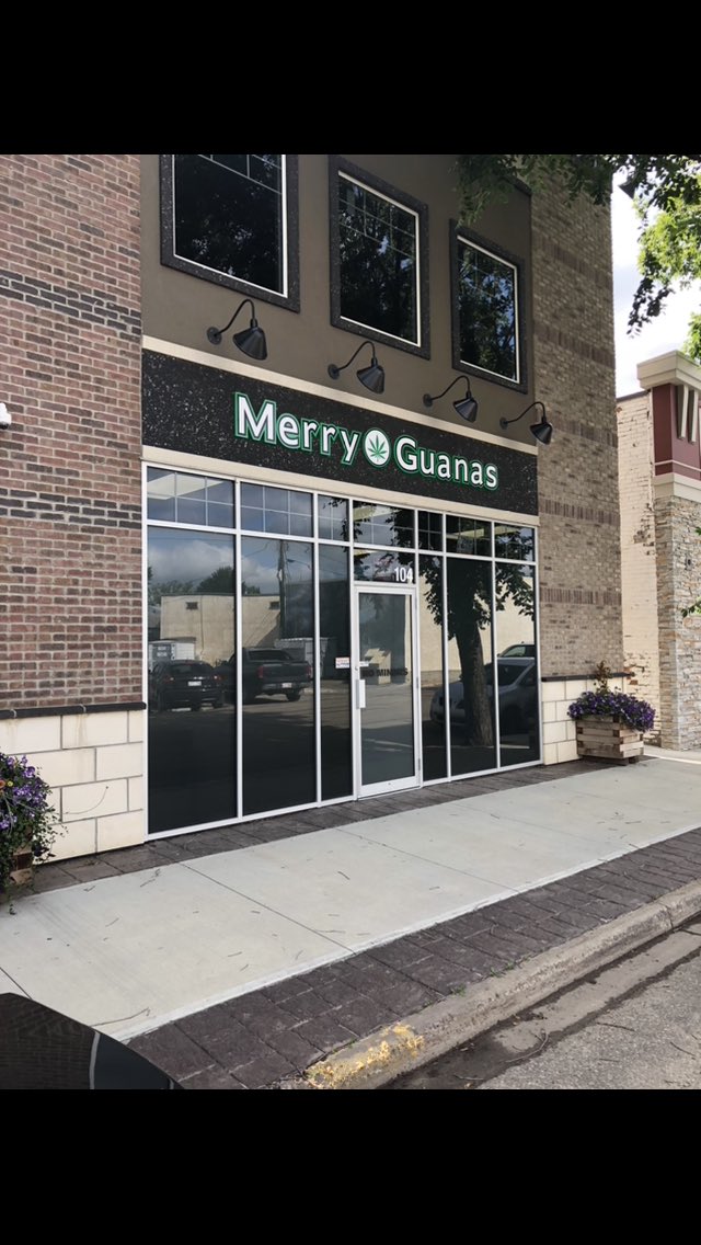 merryguanas's tweet photo. 5 years. Still standing. Thank you for all of your support! https://t.co/s6Z1RQuq5c