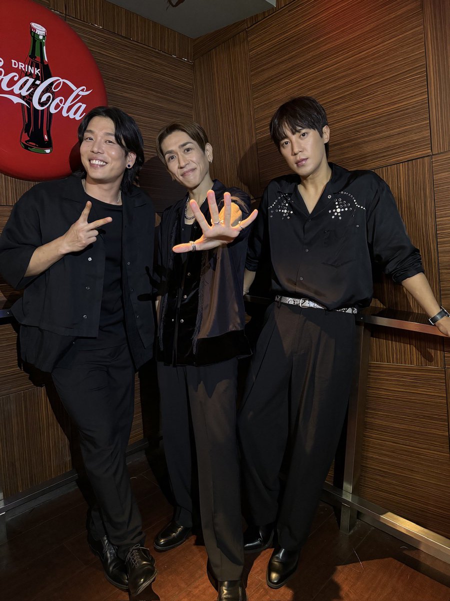 250_two_fifty's tweet photo. 250(TWO-FIFTY) 5th Anniversary Tour
「Always Tomorrow」
@NAGOYA ReNY limited
お越し頂きました皆様
有難うございました🔥
今週の日曜日は
TOKYO FMホール公演🗼
残響空間が魅力の会場で
3人のハーモニーを体感してください🎤✨
▽チケットはこちら
🎫 https://t.co/3yIkCiUWuj https://t.co/bKT9J9dnf3