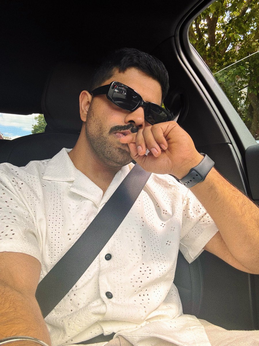 sajansachdeva tweet media