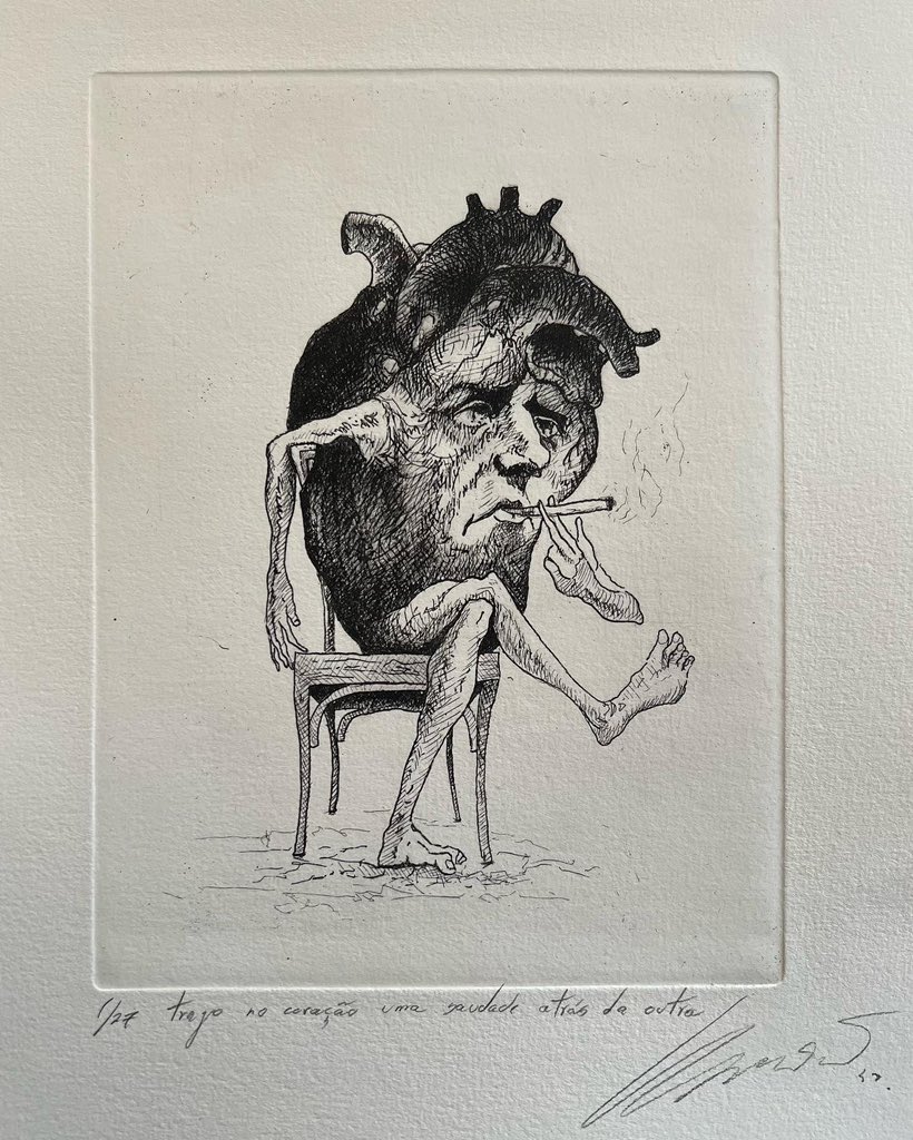 susanocorreia's tweet image. trago no coração uma saudade atrás da outra