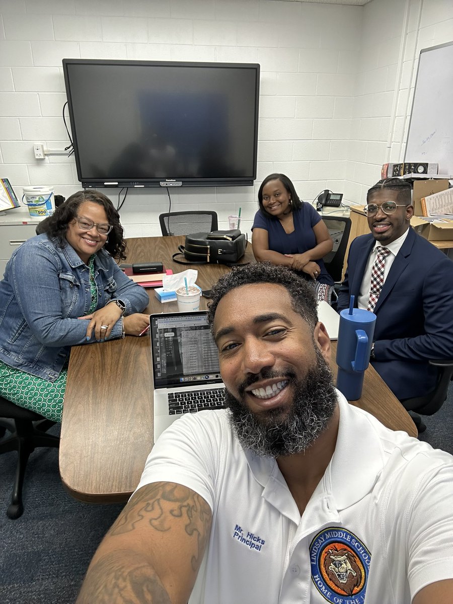 Lindsay Middle School (@caltonlindsay) on Twitter photo First official admin meeting in the books. New Admin team same mission. <a href="/SdotHicks/">Sharif Hicks, Ed.S.</a> <a href="/DrBPayne/">Brady Payne</a> Dr. Richison, and Ms. Foster. #ChallengeAccepted First official admin meeting in the books. New Admin team same mission. <a href="/SdotHicks/">Sharif Hicks, Ed.S.</a> <a href="/DrBPayne/">Brady Payne</a> Dr. Richison, and Ms. Foster. #ChallengeAccepted