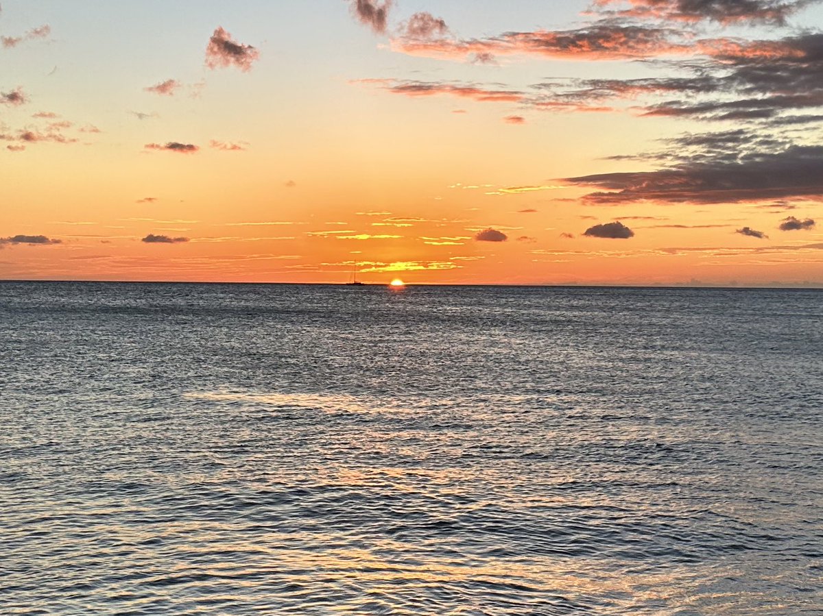 Awesome sunset #IEEEConvene2024