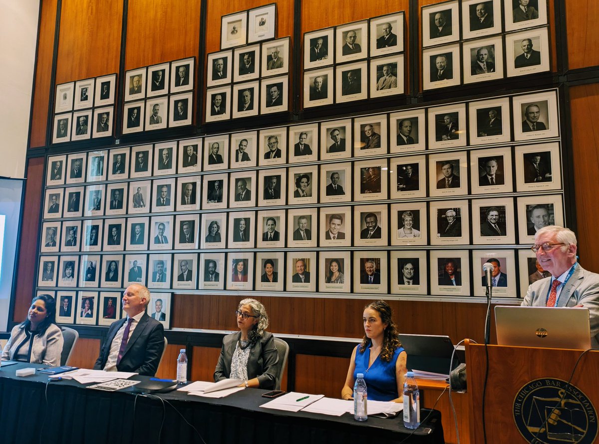 HuntCarin's tweet photo. Great to be in Chicago for this talk on expert evidence hosted by the @ChicagoBarAssoc and chaired by @mcdermottkc https://t.co/h8bci20S62