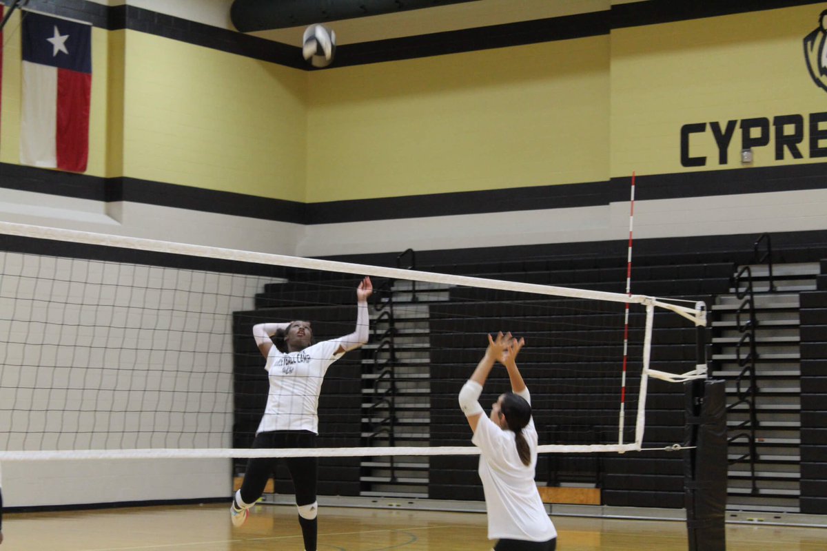 Cypress Park Volleyball tweet media