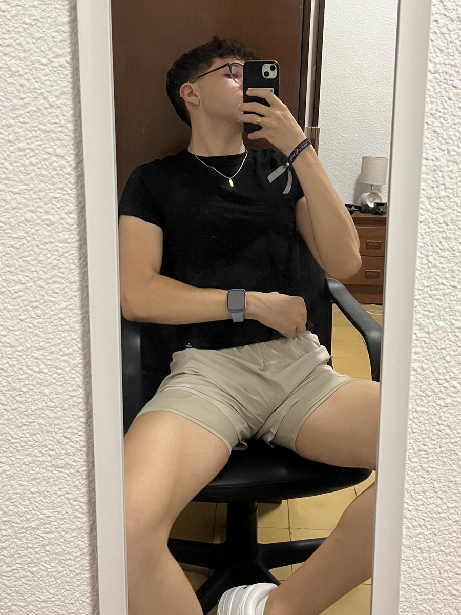 me salen piernotas
