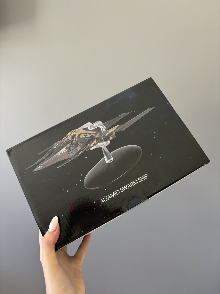 thegeekscave's tweet photo. New Star Trek Arrivals over at https://t.co/heiGOqbKcQ 
#startrek #eaglemoss #starships https://t.co/LA05SpO5d6